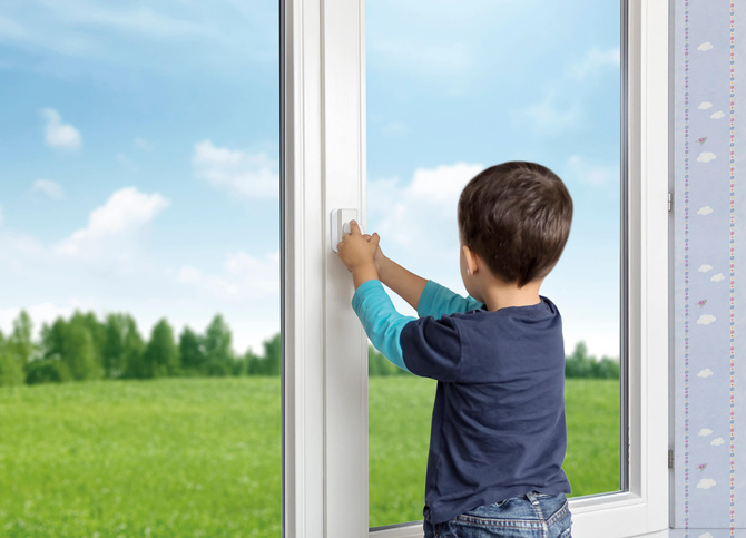 Zabezpieczenie klamki okna drzwi balkonowych 3szt REER