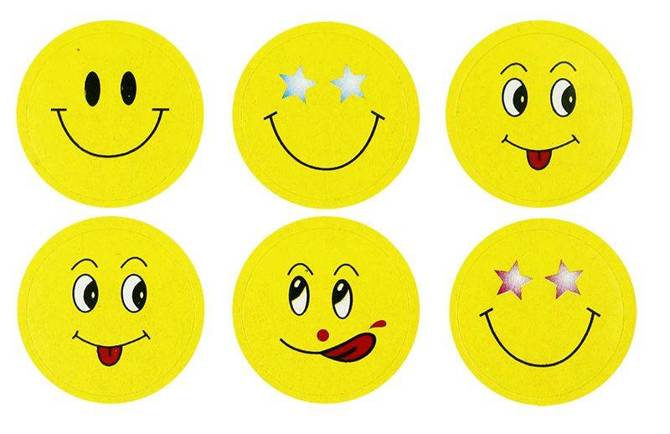 Buźki emotki naklejki motywacyjne dla dzieci 240szt żółty